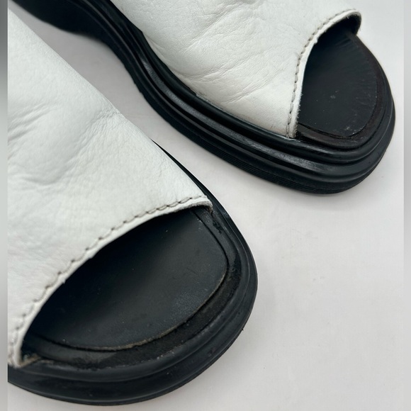 RARE Vintage Dr. Martens White Leather Platform Slide SZ 8 Made in England 90’s - Picture 7 of 15
